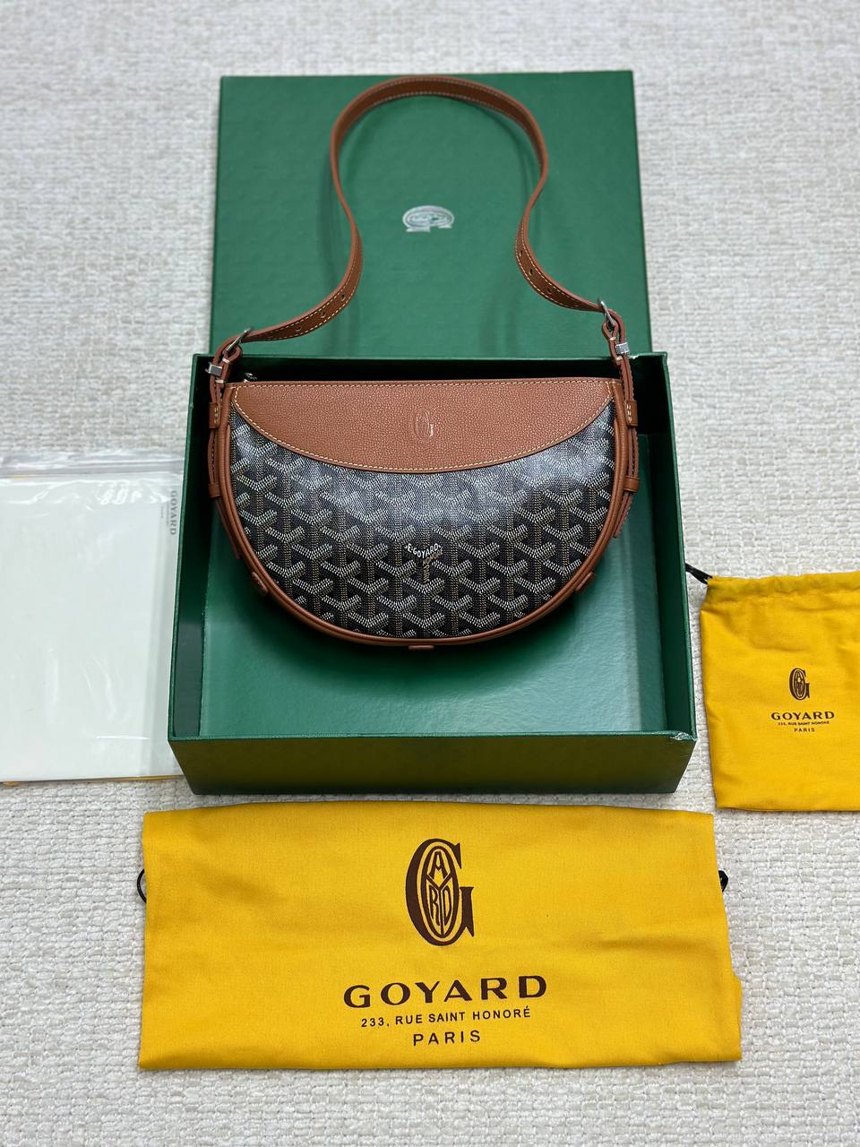BrandsbyMaya