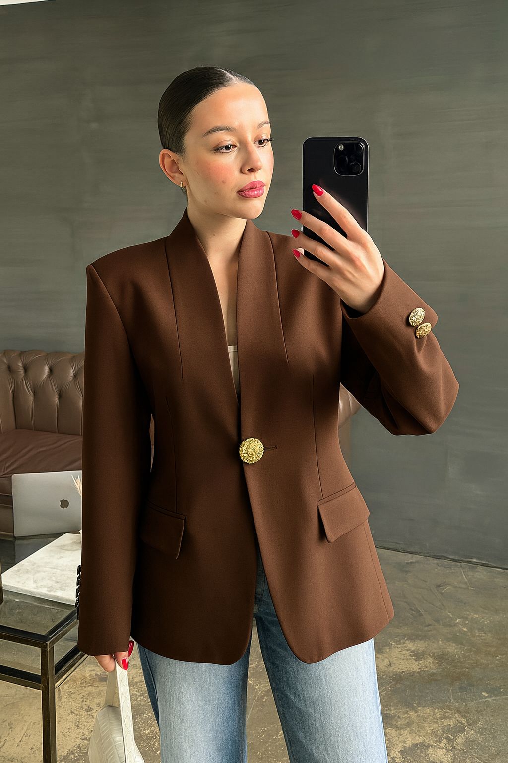 BrandsbyMaya
