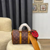 LOUIS VUITTON 
Keepall Bandouliere 25 
25 x 15 x 11 cm