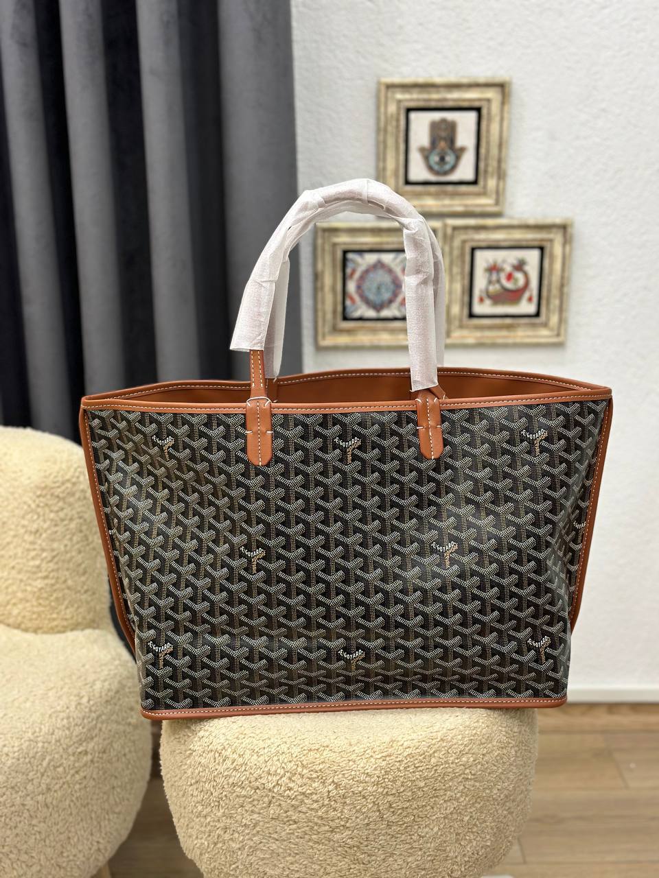 BrandsbyMaya
