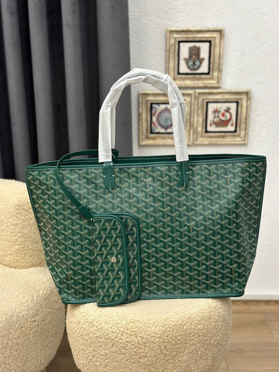 BrandsbyMaya