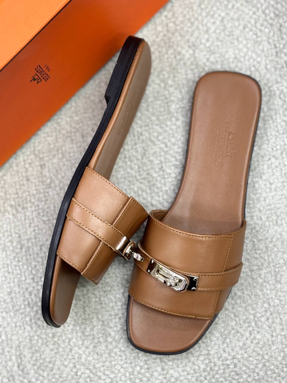 BrandsbyMaya